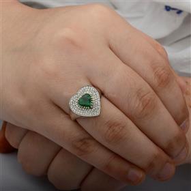 Diamond Emerald Heart Ring